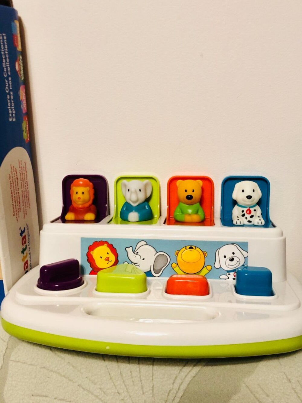Battat Pop-Up Pals Color Sorting Animal Push & Pop Up Toy for Baby/Toddler 18mo - Picture 3 of 6